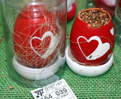 K.DECOR EGG PAPRIKA/HEART 10CM