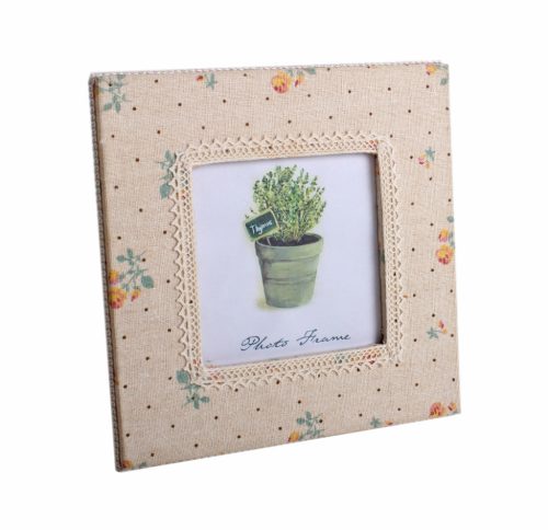 WOODEN PICTURE FRAME GREEN-YELLOW FLOWER 17*17