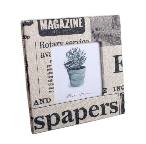 WOODEN PICTURE FRAME NEWSPAPER    17*17