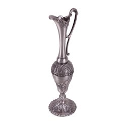ON VASE FLOWER