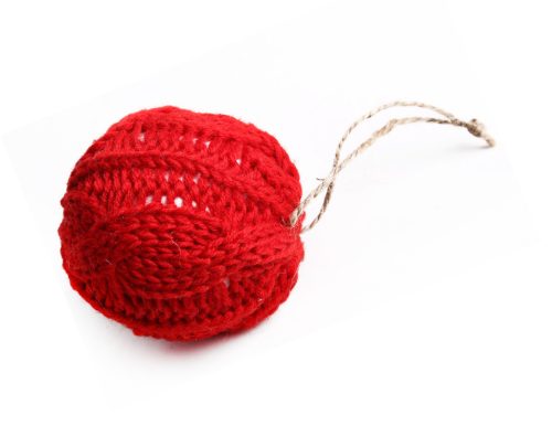 KNITTED BALL RED 6