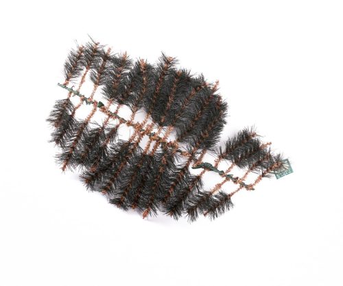 PINE GARLAND NEEDLE