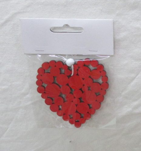 WOODEN HEART RED CIRCLE  8*8