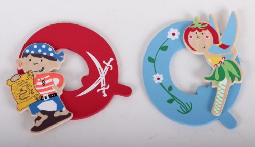 WOODEN LETTER MARITIME "Q" 2S